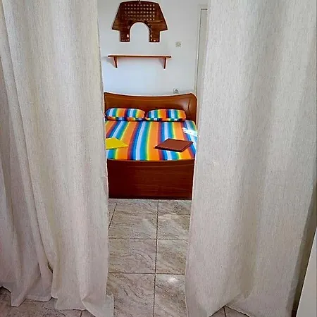 Szálloda Spitaki Rosemarie *